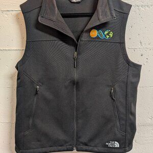 The North Face Black Vest Size Large "DAY 1" - New